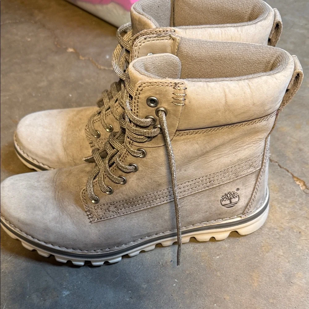 Timberland Men's Light Gray Leather Boots - Picture 4 of 8